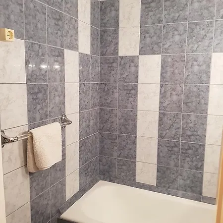 Apartman *